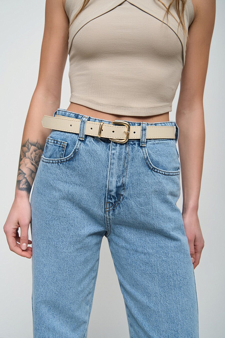 Молочний ремінь із золотою пряжкою  - 1143-3