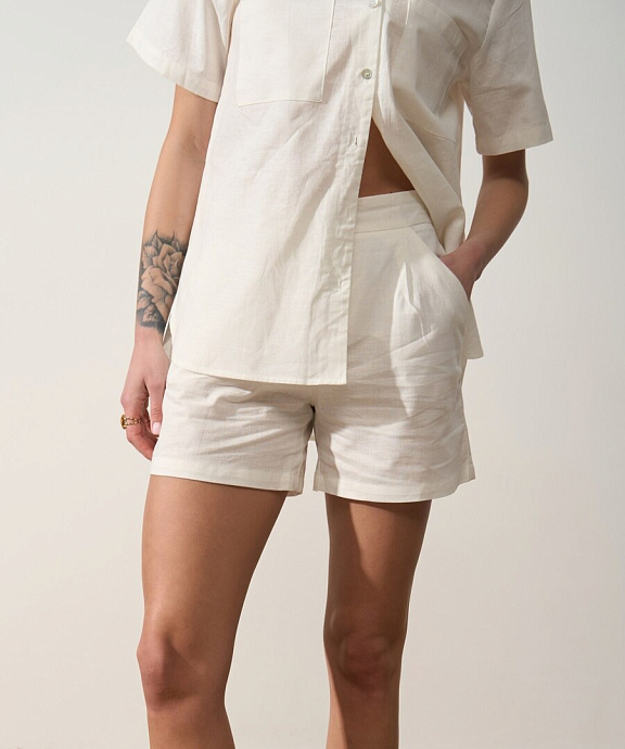 Лляні шорти класичного крою в кольорі white - 5312-2